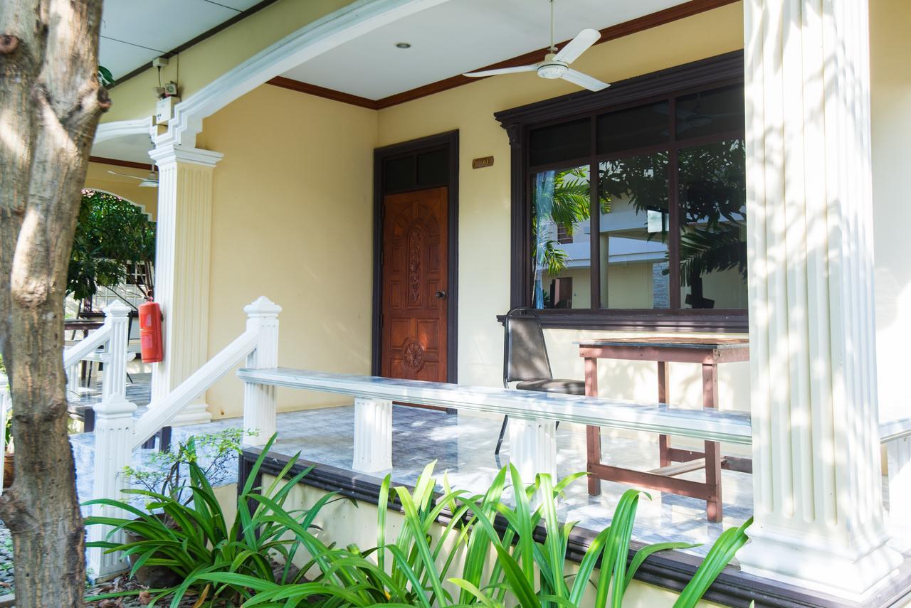 Baan Talay See Cream Resort Samut Songkhram Ngoại thất bức ảnh