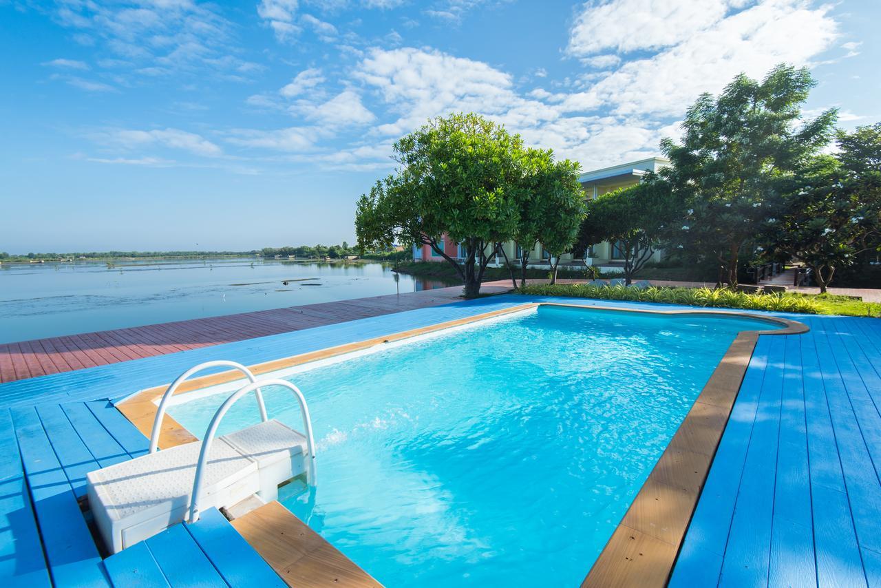 Baan Talay See Cream Resort Samut Songkhram Ngoại thất bức ảnh