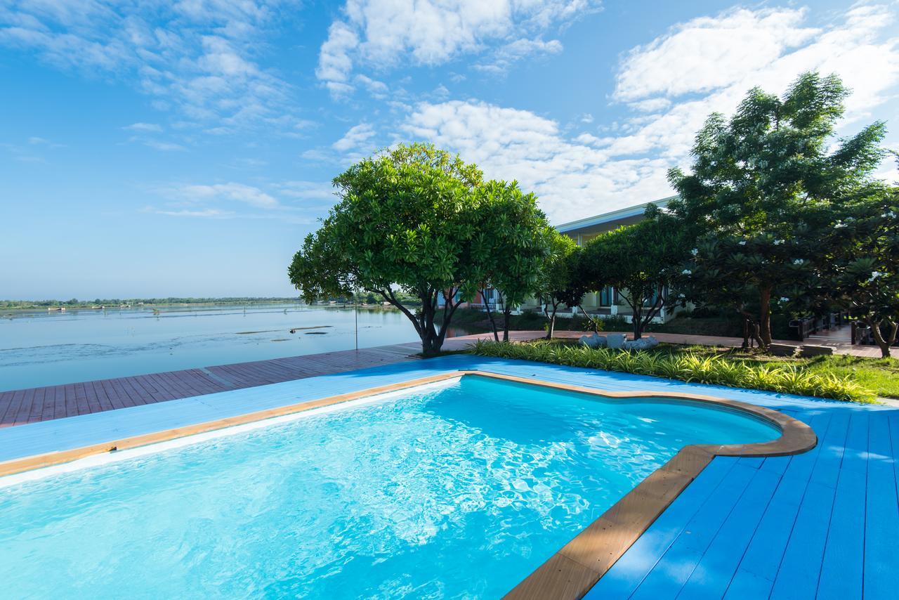 Baan Talay See Cream Resort Samut Songkhram Ngoại thất bức ảnh