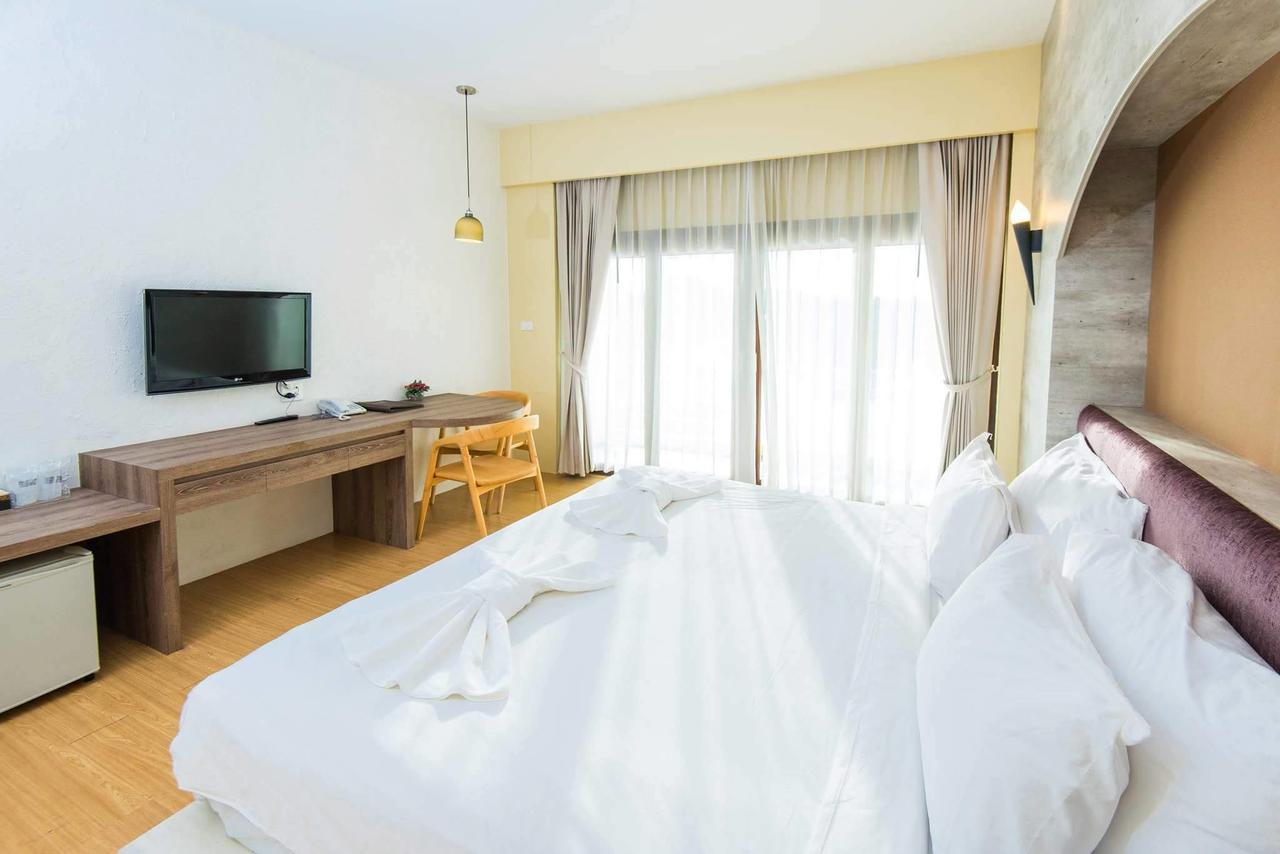 Baan Talay See Cream Resort Samut Songkhram Ngoại thất bức ảnh