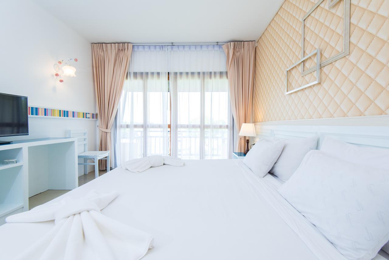 Baan Talay See Cream Resort Samut Songkhram Ngoại thất bức ảnh