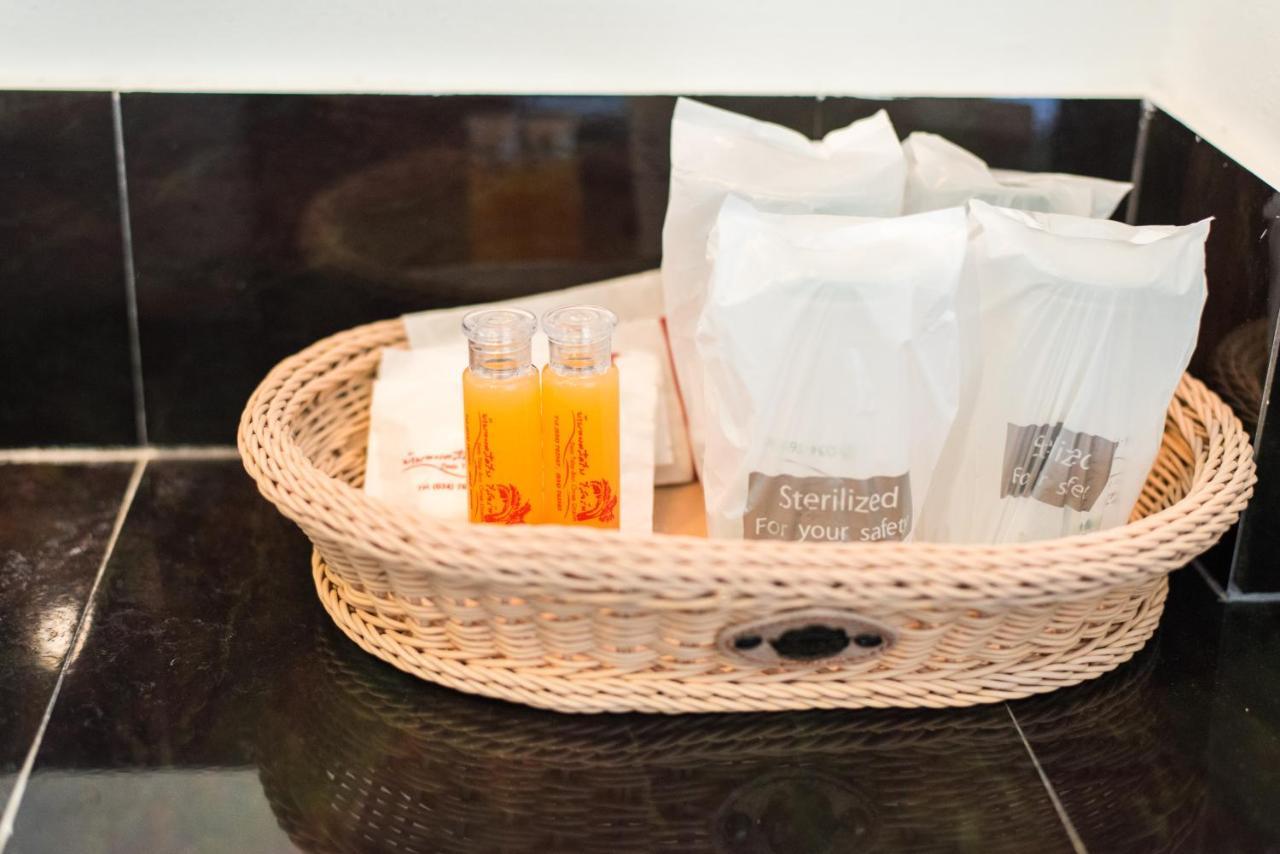 Baan Talay See Cream Resort Samut Songkhram Ngoại thất bức ảnh